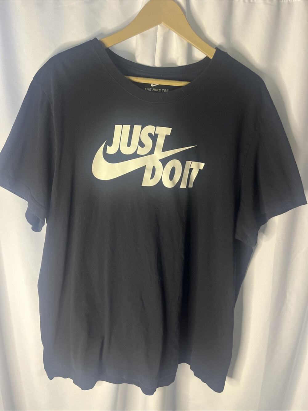 Nike "Just Do It" Men's Black Short Sleeve T-Shirt – Size XXL
